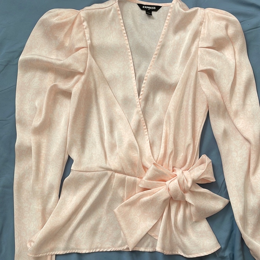 Express long sleeve top